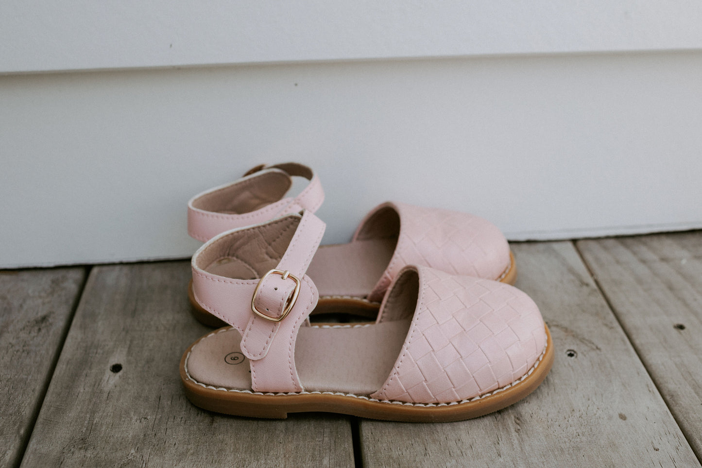 size 9 toddler sandals