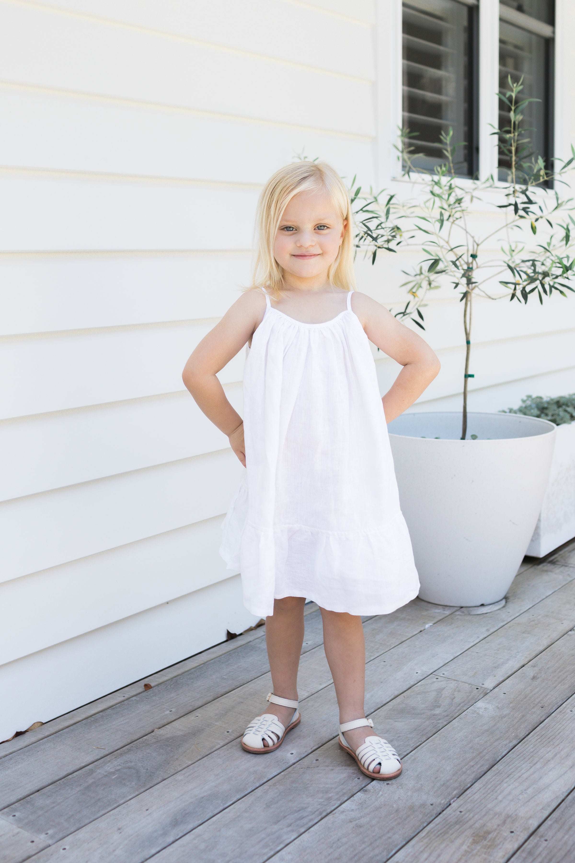 Girls store ivory sandals