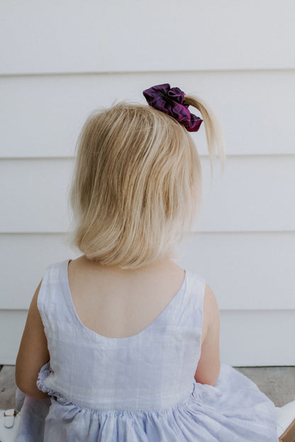 girls purple scrunchie