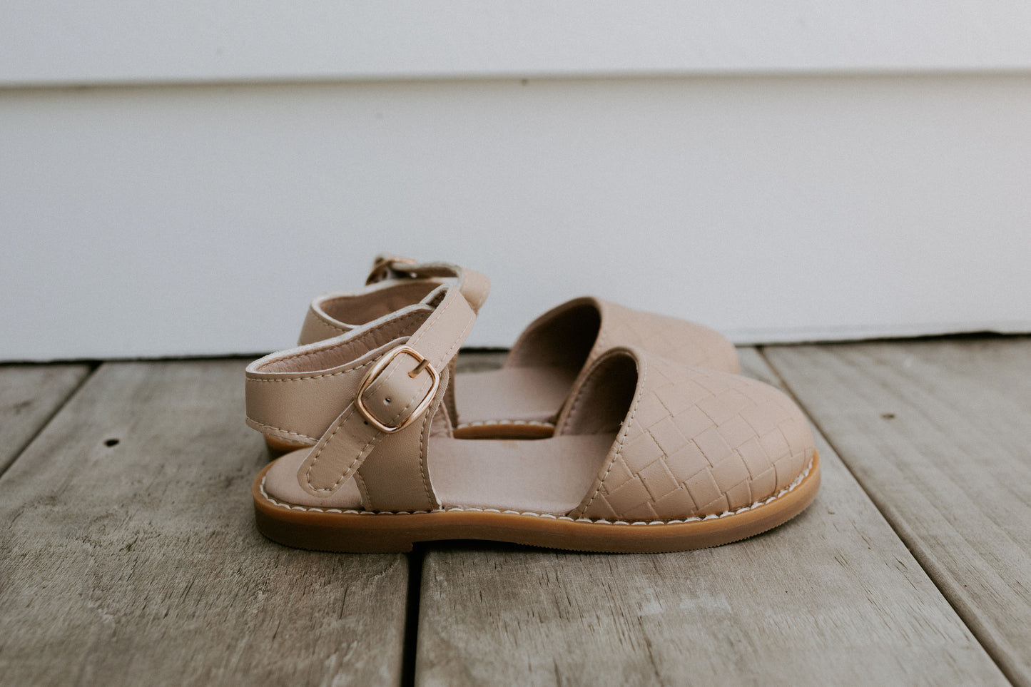 girls brown sandal