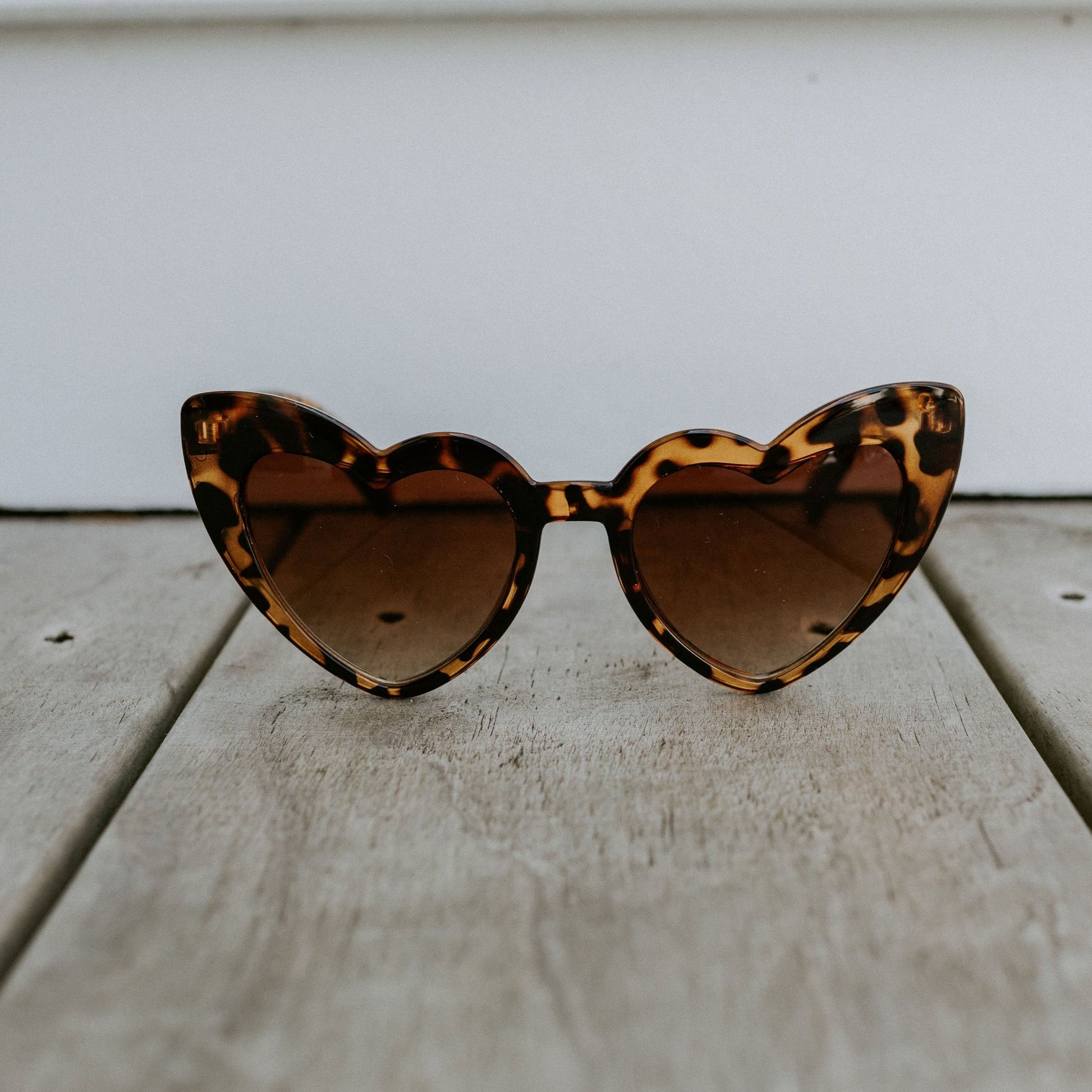 girls leopard heart sunglasses