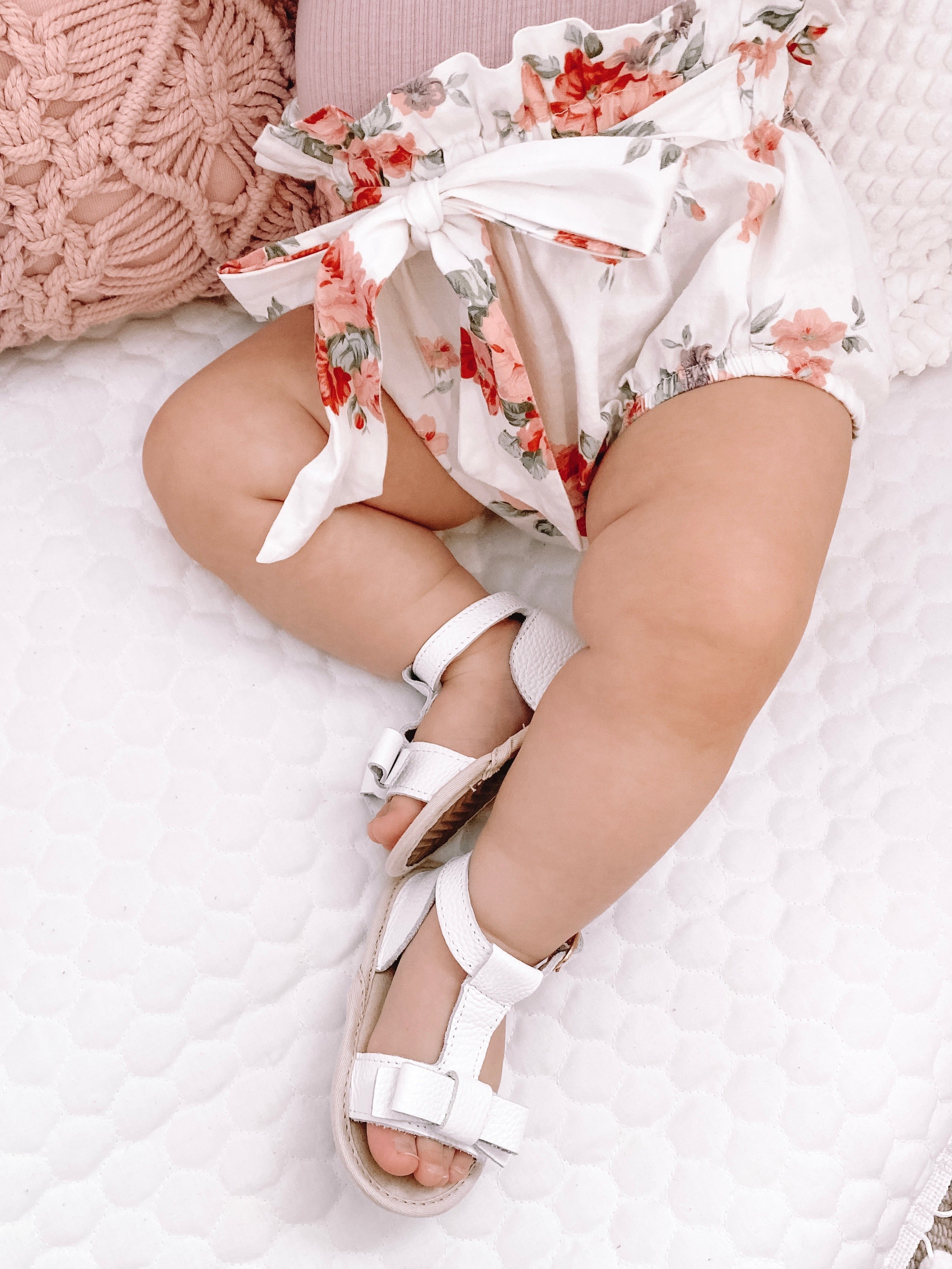 Baby girl white sandals best sale size 3