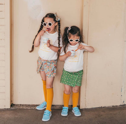 Fun flower girl sunglasses 