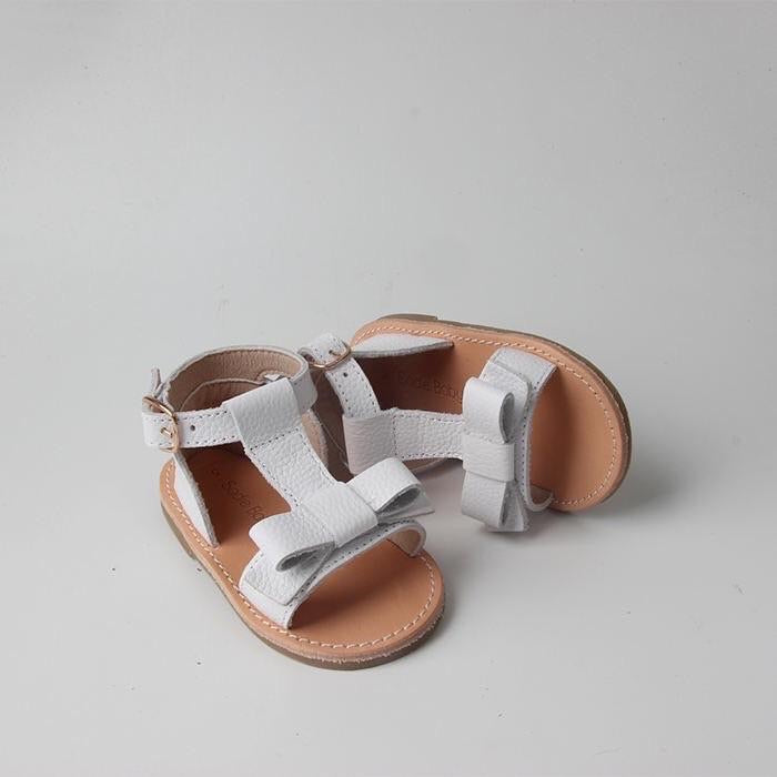 Baby girl white sandals size clearance 4