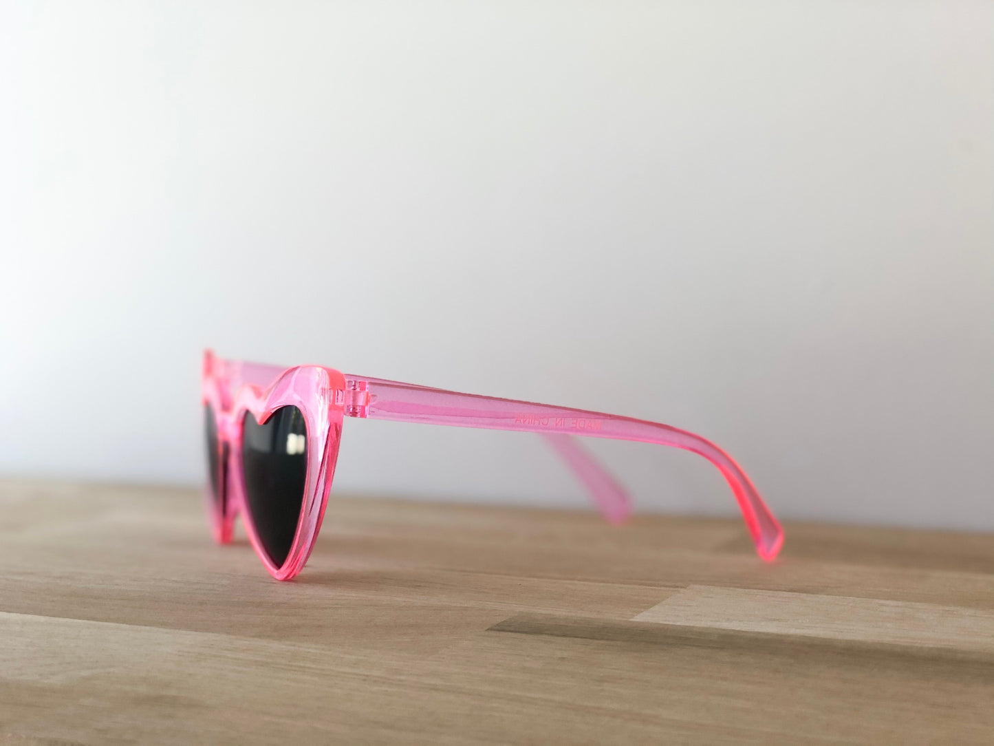 Sunglasses Heart - Pink Flamingo - Playful heart-shaped sunglasses in pink by Sadie Baby 